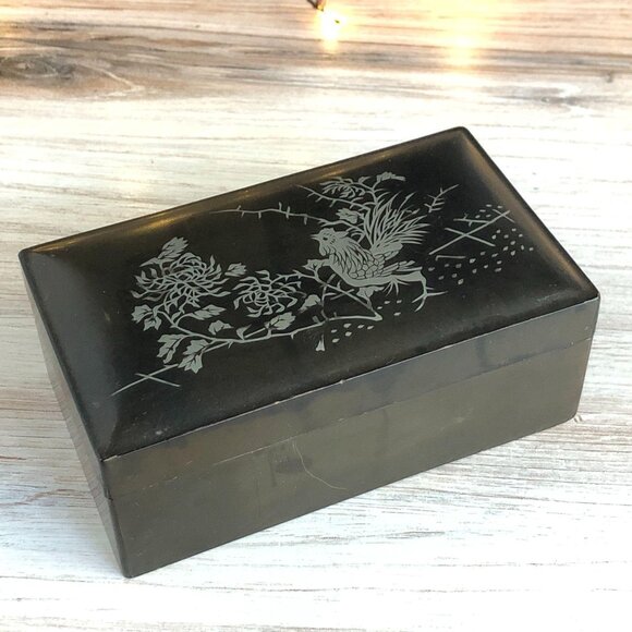 Vintage Chinese Lacquer Box, Men's Jewelry Storage - Picture 15 of 15